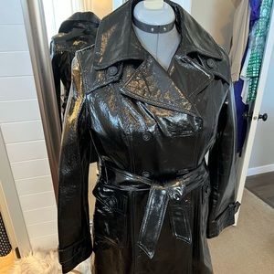 Bagatelle pebbled patent leather double breasted trench coat, size 8